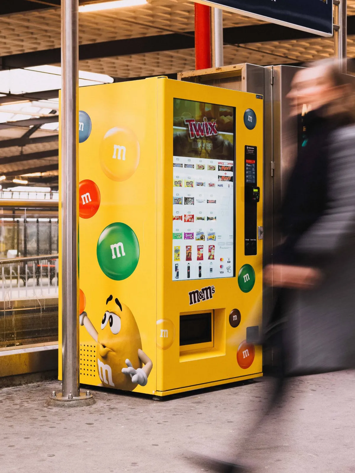 Mars Intelligent Vending Machine | Selecta